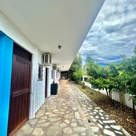 Blue Garden Inn Фурка Экстерьер фото