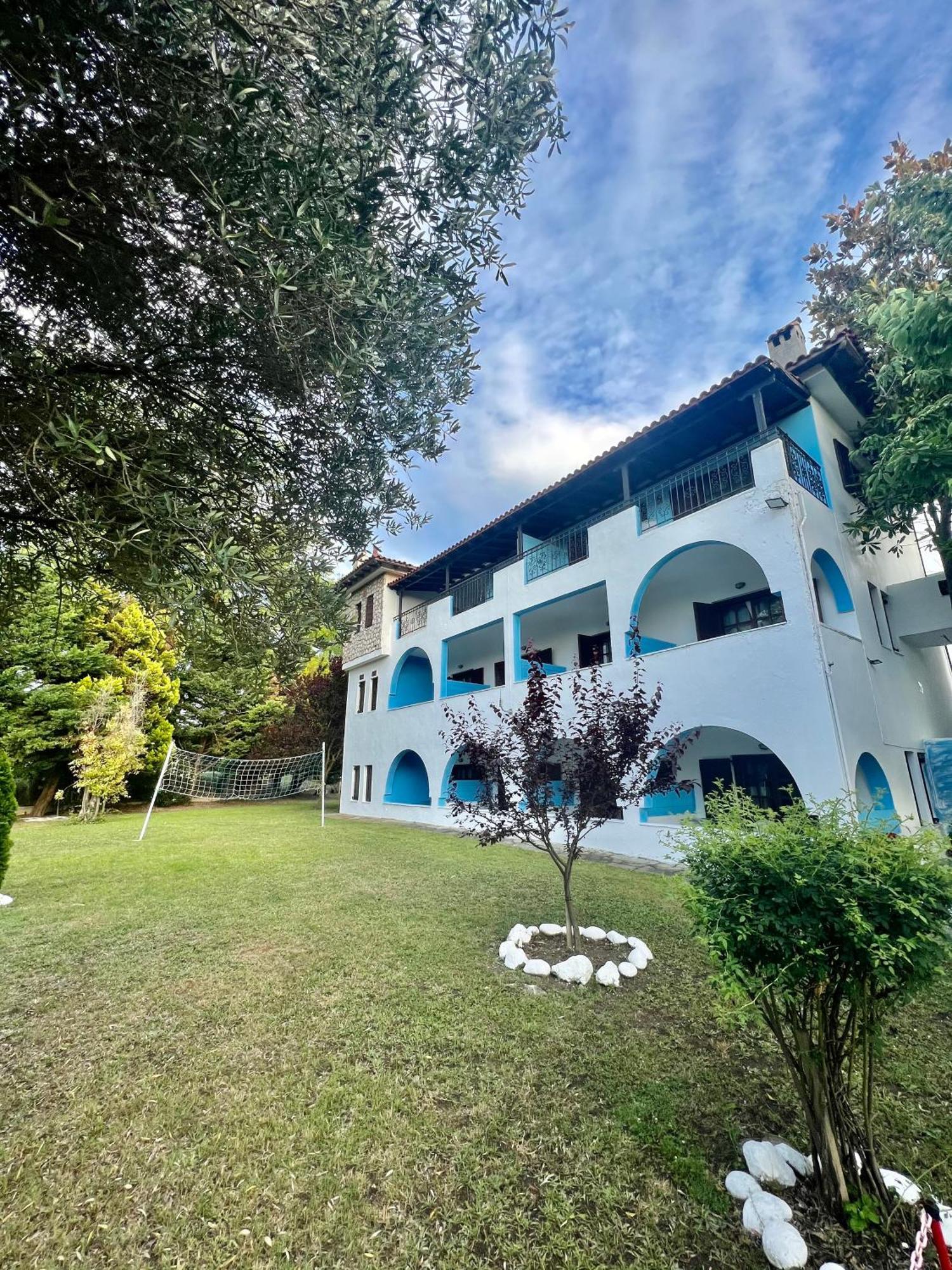Blue Garden Inn Фурка Экстерьер фото