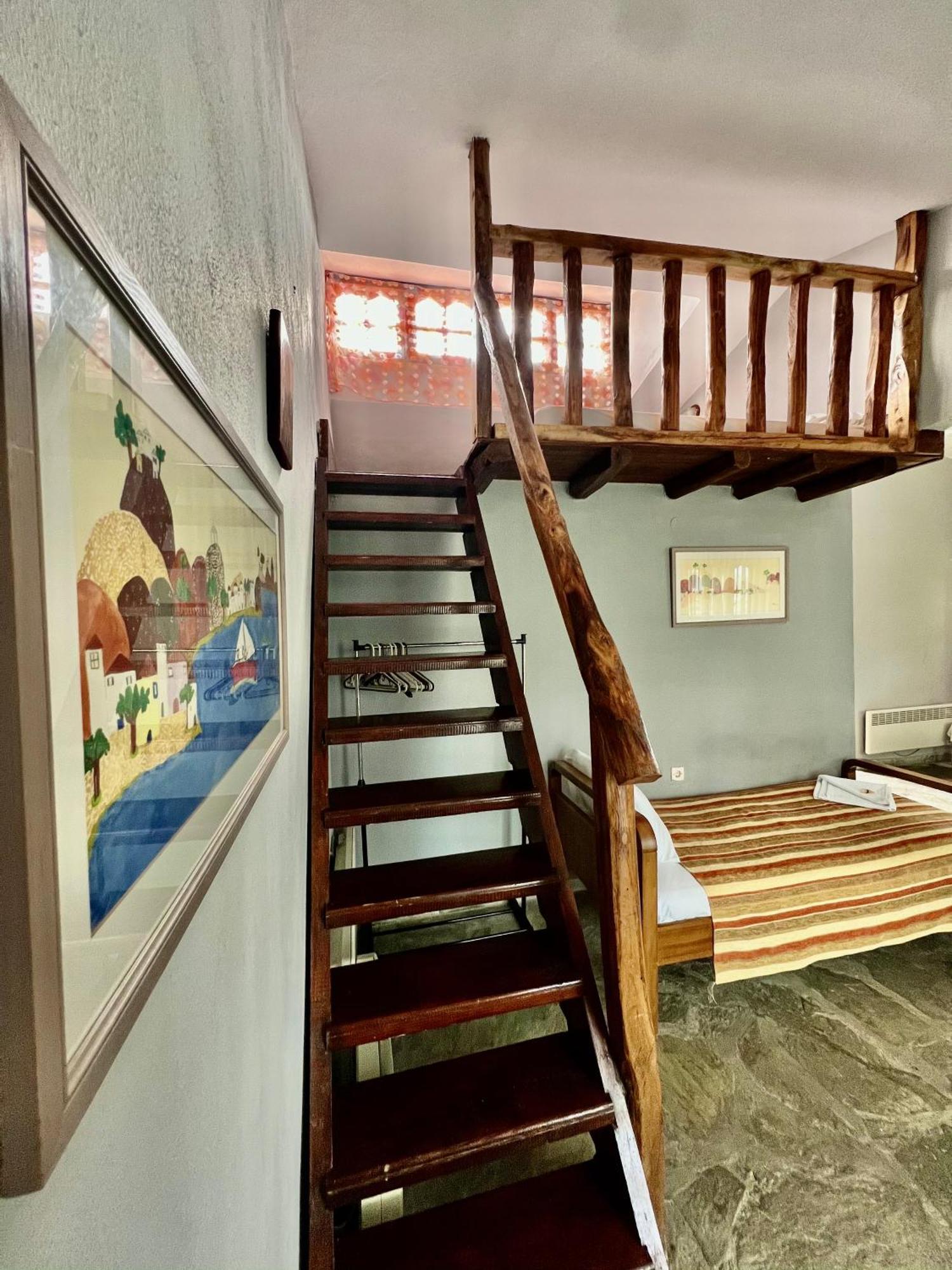 Blue Garden Inn Фурка Экстерьер фото