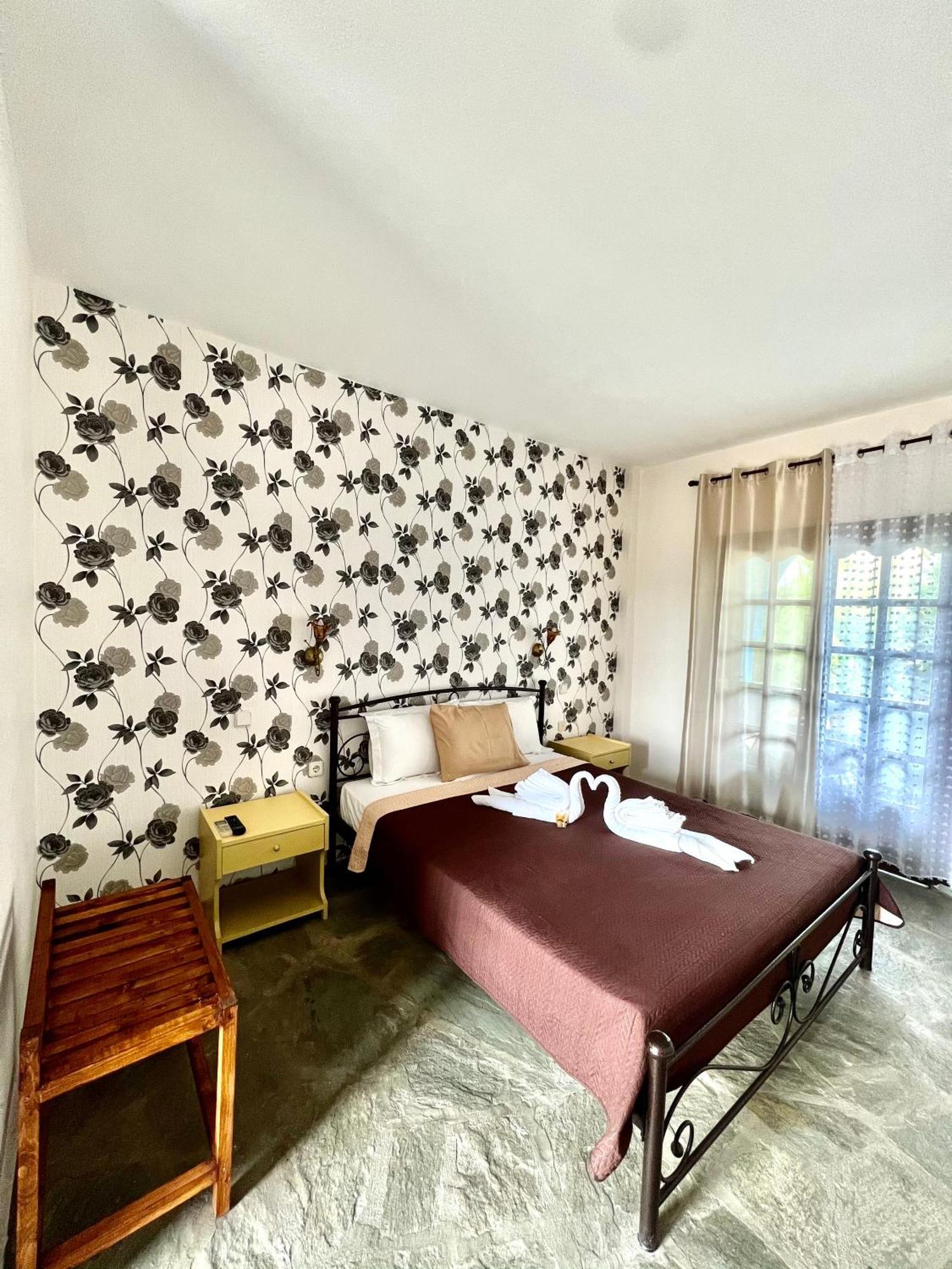 Blue Garden Inn Фурка Экстерьер фото